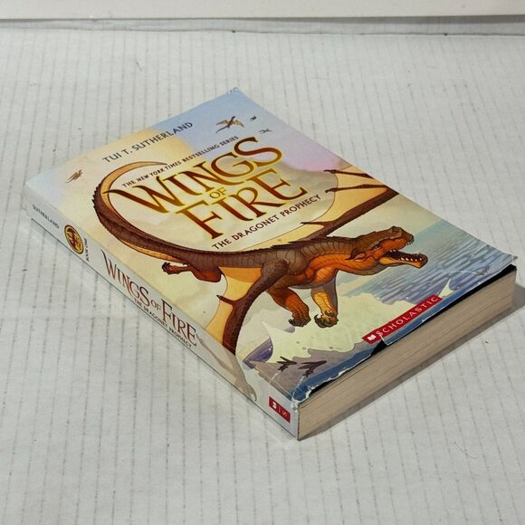 Wings of Fire Book One: The Dragonet Prophecy by Tui Sutherland Paperback Book - Picture 2 of 4